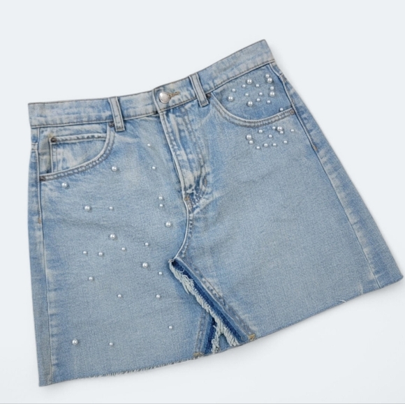 Velvet Heart Pearl Embellished Denim Skirt Distressed Frayed Hem Size 25 Boho - Picture 1 of 16